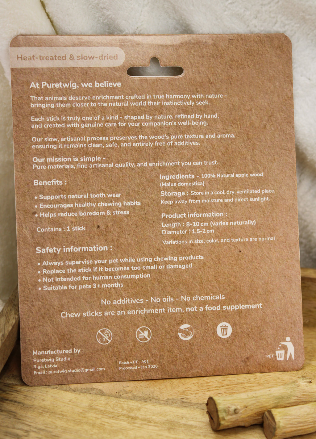 Natural Apple Wood Chew Sticks for Rabbits & Chinchillas | Safe & Eco-Friendly Pet Chews